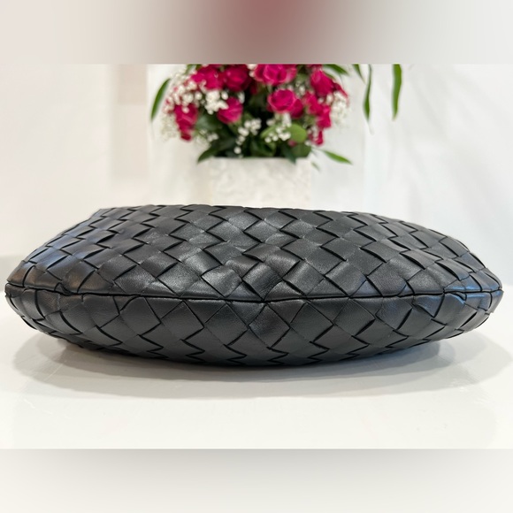 Bottega Veneta Teen Jodie Leather Bag - Picture 9 of 12